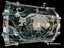 Tambora De 22" Grabada Color Negra 10 Lugs