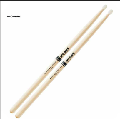 Baquetas 5B Punta De Naylon Promark La Special 